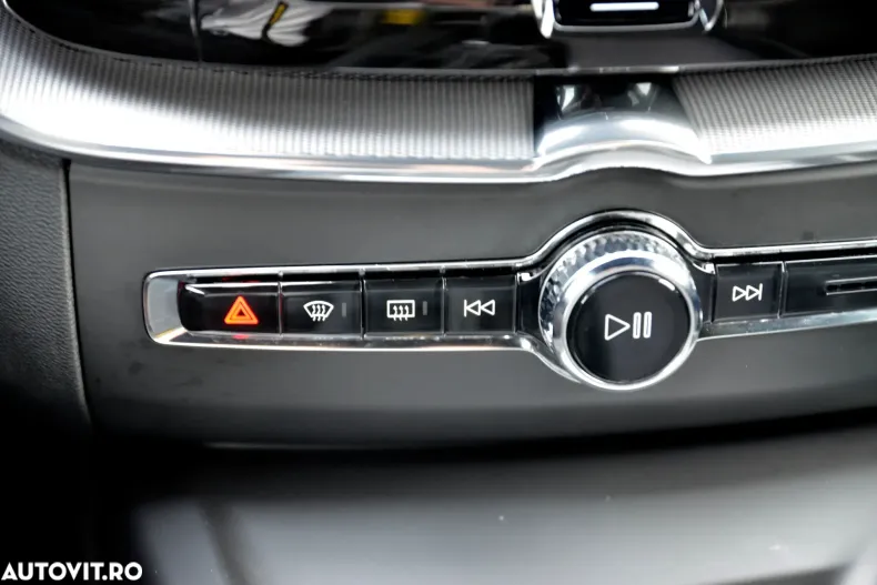 Volvo XC60 din 2019 cu 112.248 km - oferta VOL139573 - foto 29