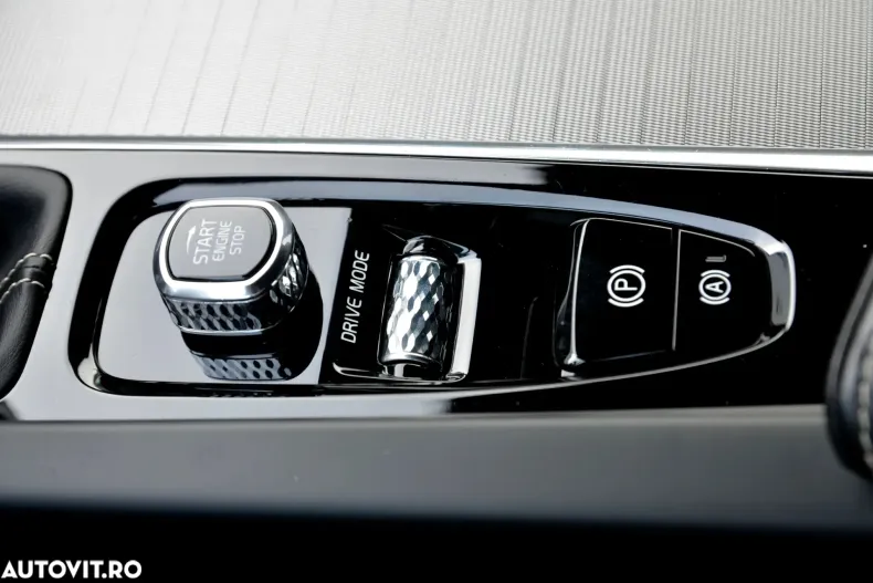 Volvo XC60 din 2019 cu 112.248 km - oferta VOL139573 - foto 30