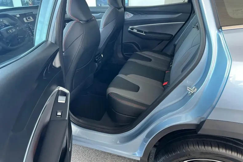 Geely Cityray din 2025 cu 1 km - oferta GEE139577 - foto 13