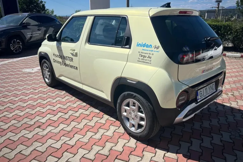 Hyundai INSTER din 2025 cu 2.081 km - oferta HYU139582 - foto 11