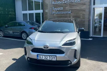 Toyota Yaris Cross din 2024 - oferta TOY139585