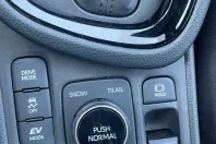 Toyota Yaris Cross din 2024 cu 4.989 km - oferta TOY139585 - foto 12