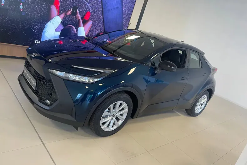 Toyota C-HR din 2025 cu 1 km - oferta TOY139587 - foto 3
