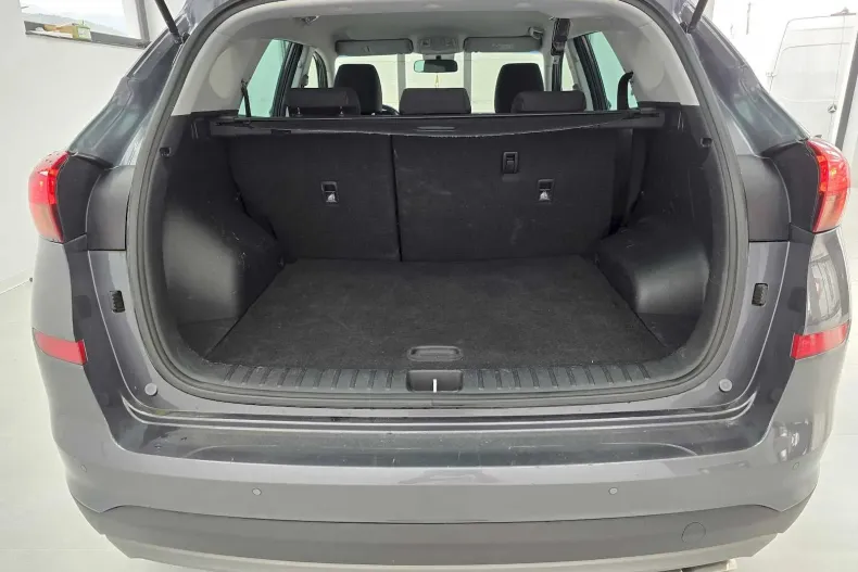 Hyundai TUCSON din 2019 cu 56.080 km - oferta HYU139594 - foto 10