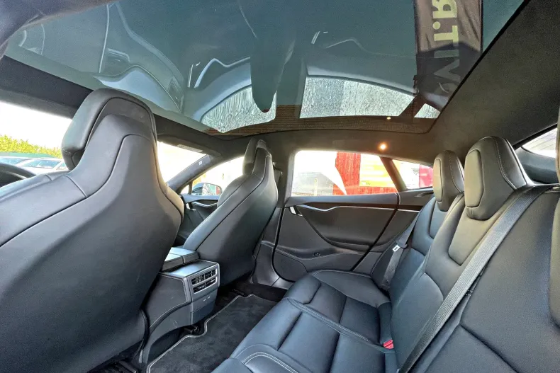 Tesla Model S din 2019 cu 148.000 km - oferta TES139597 - foto 21