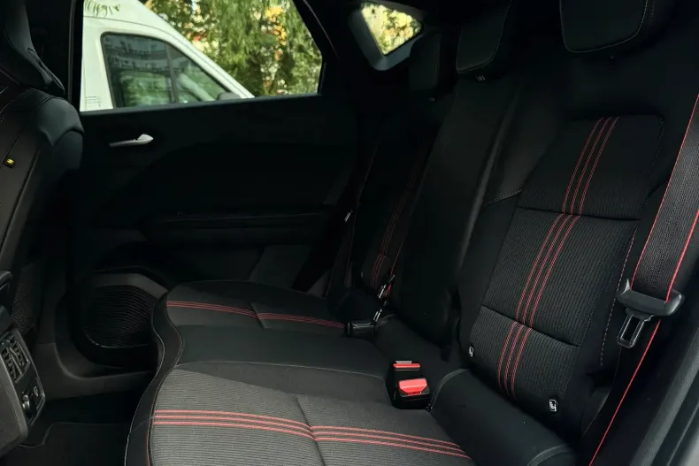 Renault Captur din 2021 cu 32.000 km - oferta REN139608 - foto 16