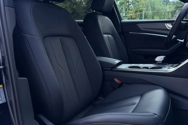 Audi A6 din 2025 cu 5.000 km - oferta AUD139609 - foto 12