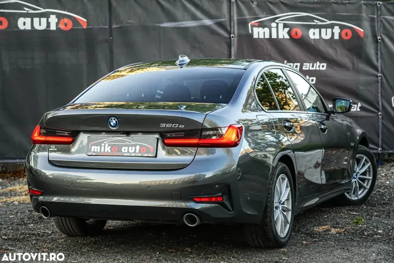 BMW Seria 3 din 2022 cu 156.000 km - oferta BMW139627 - foto 5
