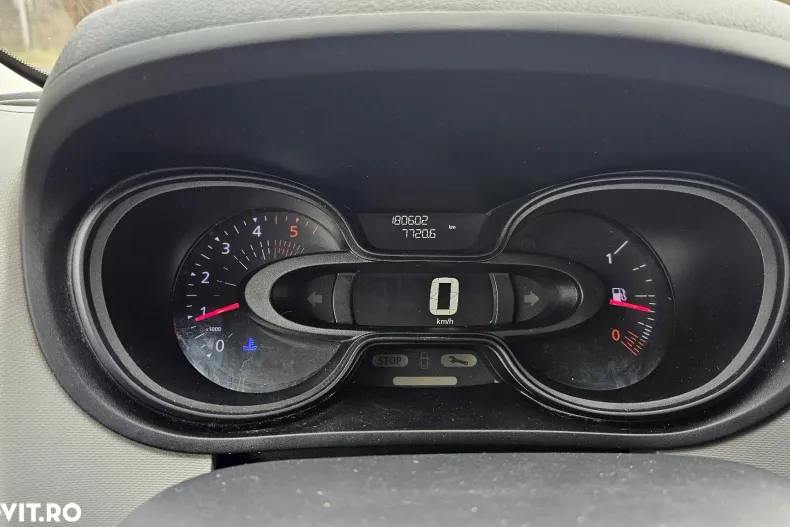 Renault Trafic din 2019 cu 180.000 km - oferta REN139640 - foto 9