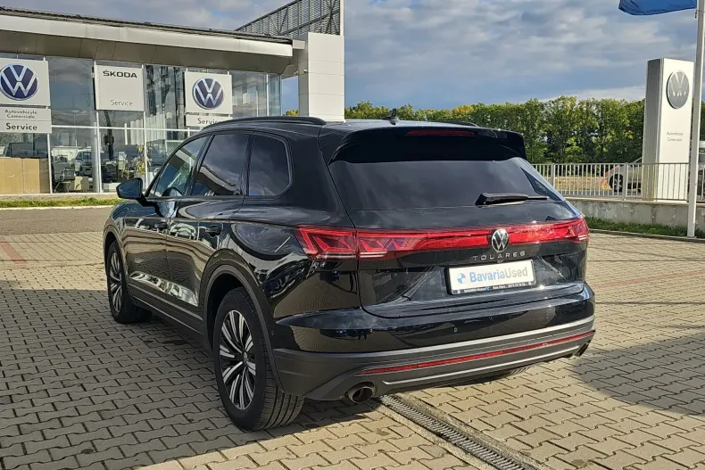 Volkswagen Touareg din 2023 cu 36.280 km - oferta VOL139648 - foto 4