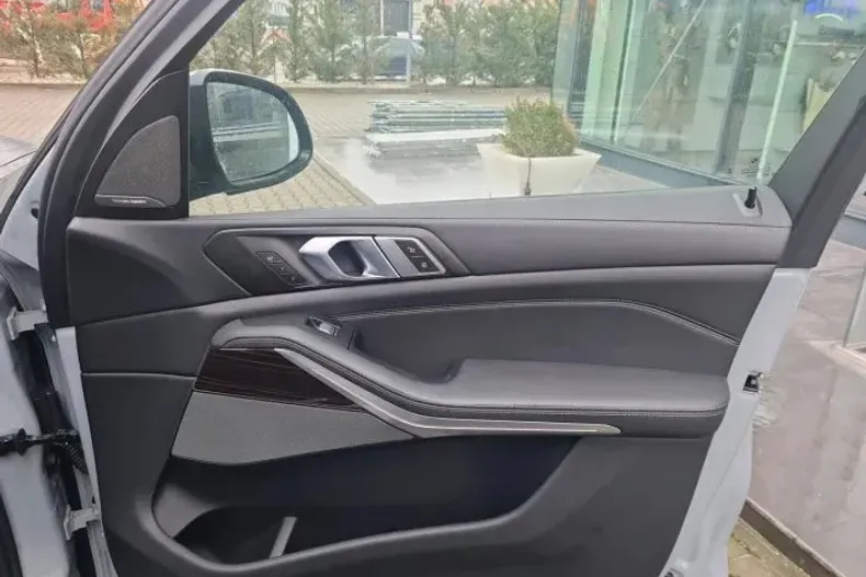 BMW X7 din 2023 cu 22.500 km - oferta BMW139654 - foto 20