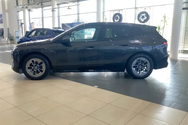 BMW iX din 2023 cu 7.200 km - oferta BMW139657 - foto 5