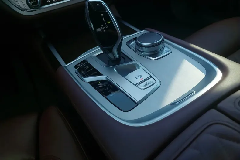 BMW Seria 7 din 2020 cu 56.500 km - oferta BMW139668 - foto 15