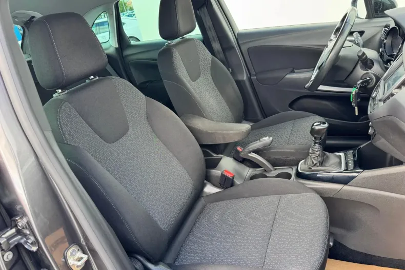 Opel Crossland din 2023 cu 71.706 km - oferta OPE139694 - foto 13