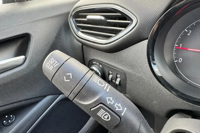 Opel Crossland din 2023 cu 71.706 km - oferta OPE139694 - foto 23