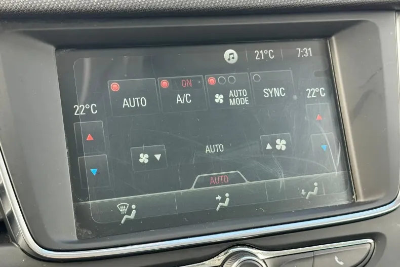 Opel Crossland din 2023 cu 71.706 km - oferta OPE139694 - foto 32