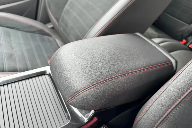 Ford Kuga din 2019 cu 129.714 km - oferta FOR139698 - foto 30