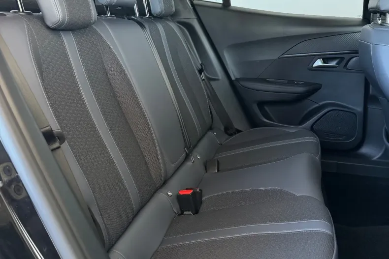 Peugeot 2008 din 2020 cu 173.580 km - oferta PEU139703 - foto 30