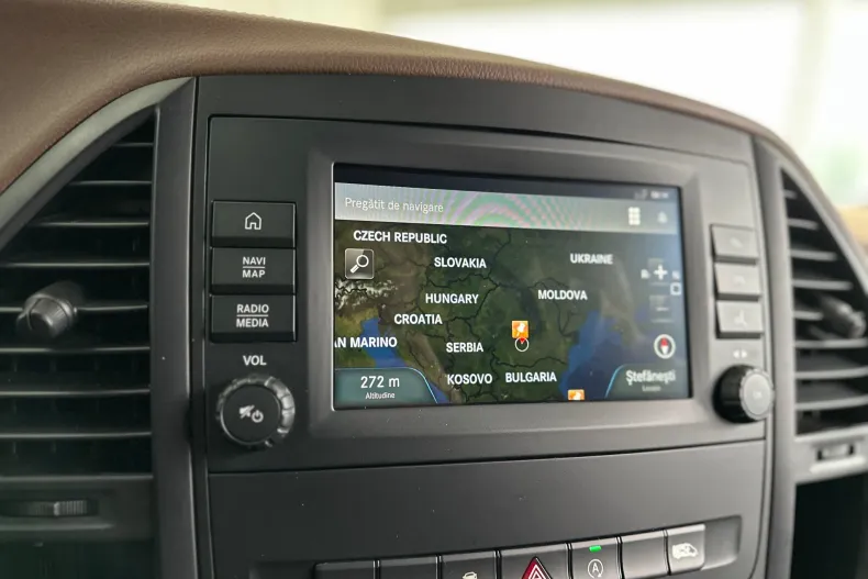 Mercedes-Benz Vito din 2020 cu 44.300 km - oferta MER139705 - foto 12