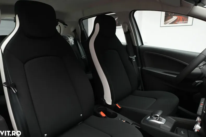 Renault ZOE din 2024 cu 20 km - oferta REN139718 - foto 20
