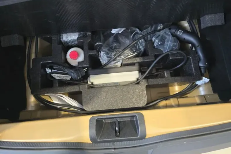 Dacia Spring din 2024 cu 15.156 km - oferta DAC139722 - foto 16