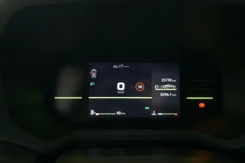 Dacia Duster din 2024 cu 25.487 km - oferta DAC139723 - foto 11