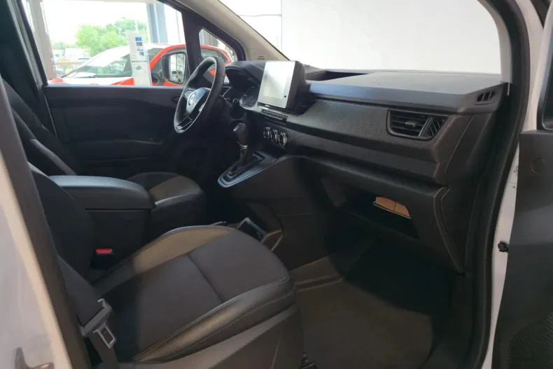 Renault Kangoo din 2023 cu 9.631 km - oferta REN139725 - foto 9