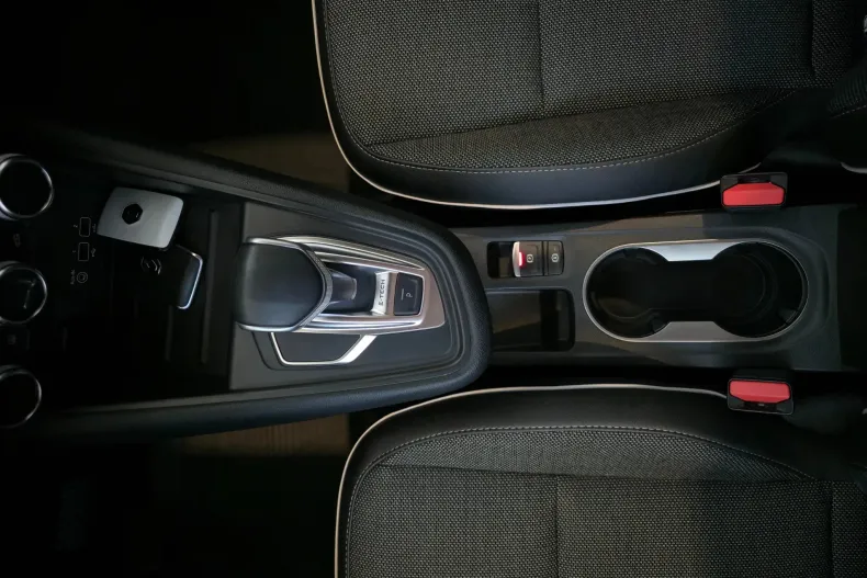 Renault Captur din 2021 cu 62.399 km - oferta REN139726 - foto 12