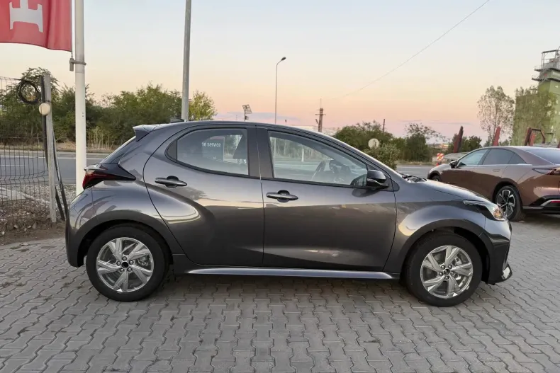 Mazda 2 din 2025 cu 1 km - oferta MAZ139732 - foto 8