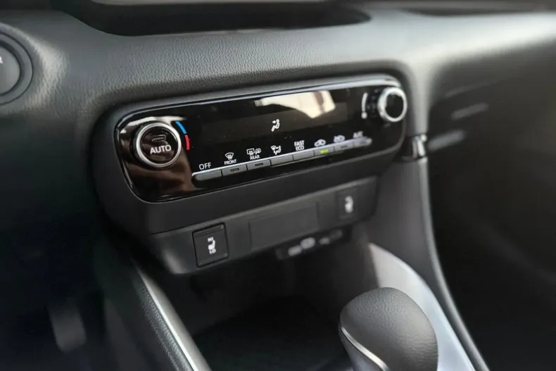 Mazda 2 din 2025 cu 1 km - oferta MAZ139732 - foto 19