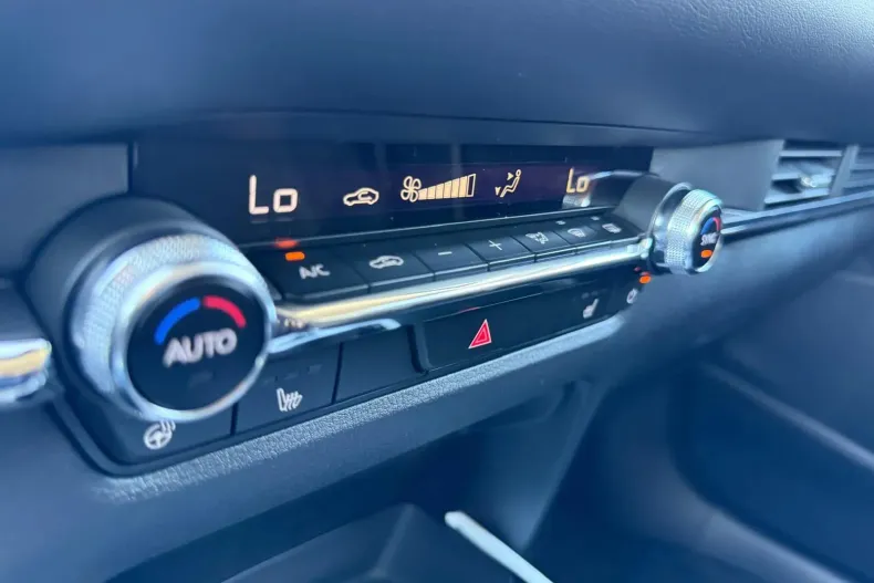 Mazda CX-30 din 2025 cu 1 km - oferta MAZ139734 - foto 17