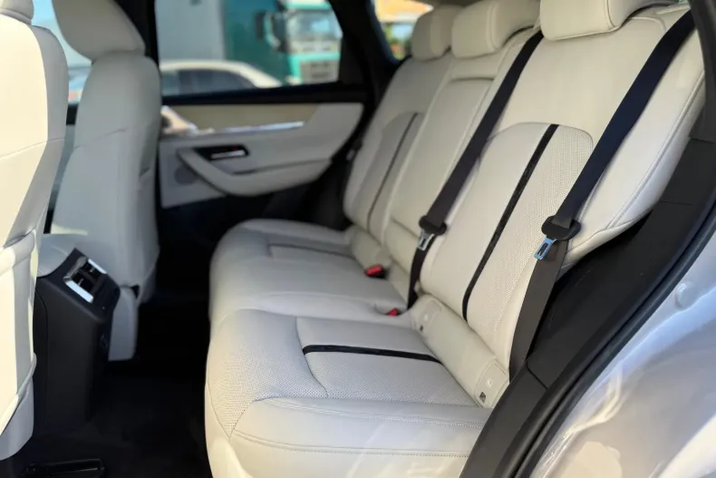 Mazda CX-60 din 2025 cu 1 km - oferta MAZ139735 - foto 4