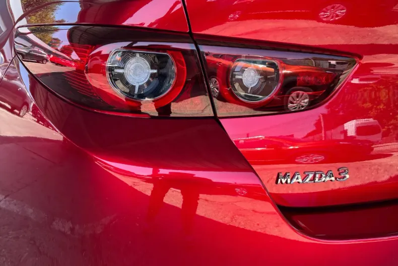 Mazda 3 din 2025 cu 1 km - oferta MAZ139739 - foto 7