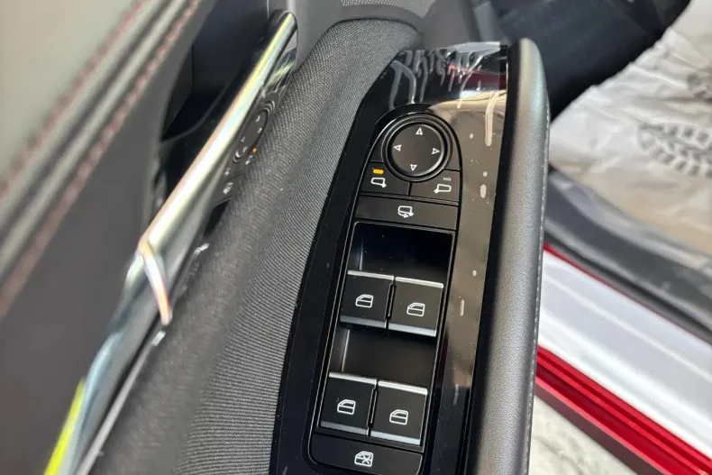 Mazda 3 din 2025 cu 1 km - oferta MAZ139739 - foto 22