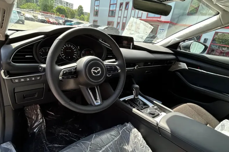 Mazda 3 din 2025 cu 1 km - oferta MAZ139753 - foto 9