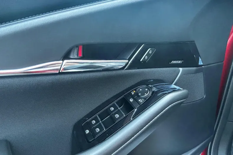 Mazda CX-30 din 2024 cu 1 km - oferta MAZ139757 - foto 15