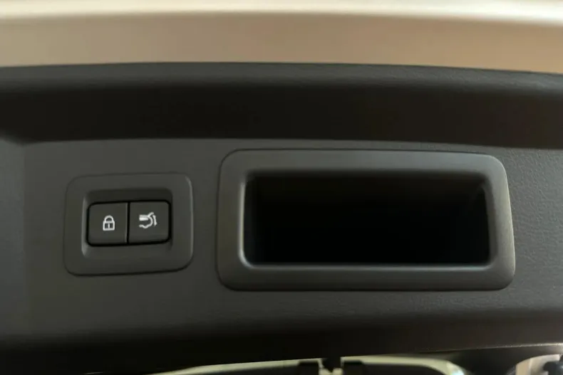 Mazda CX-60 din 2025 cu 1 km - oferta MAZ139759 - foto 9