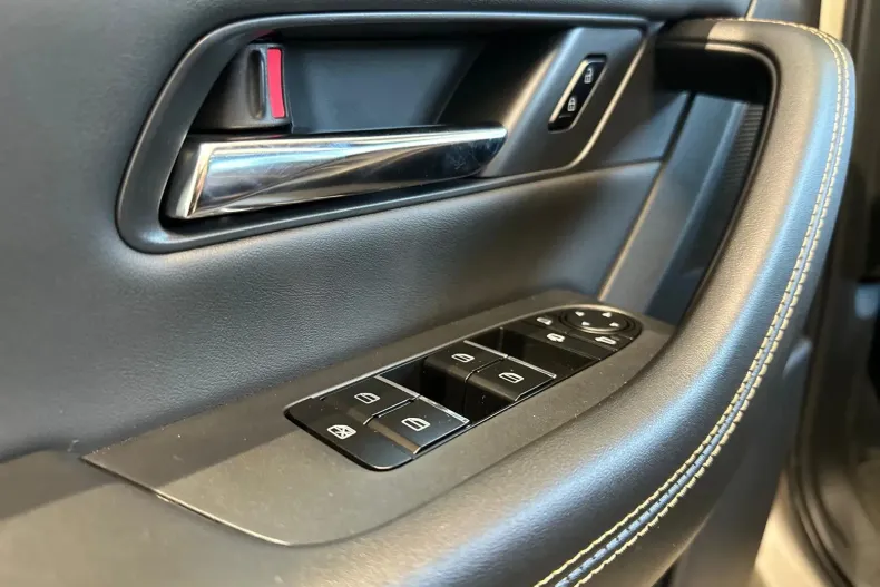 Mazda CX-60 din 2025 cu 1 km - oferta MAZ139759 - foto 12