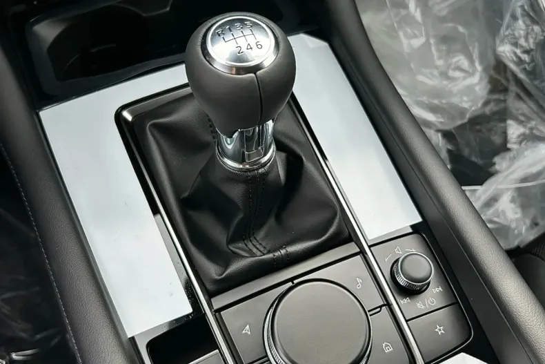 Mazda 3 din 2024 cu 1 km - oferta MAZ139763 - foto 11