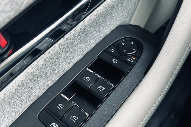 Mazda CX-80 din 2024 cu 1 km - oferta MAZ139766 - foto 27