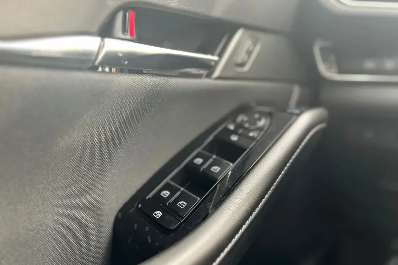 Mazda CX-30 din 2024 cu 1 km - oferta MAZ139771 - foto 23