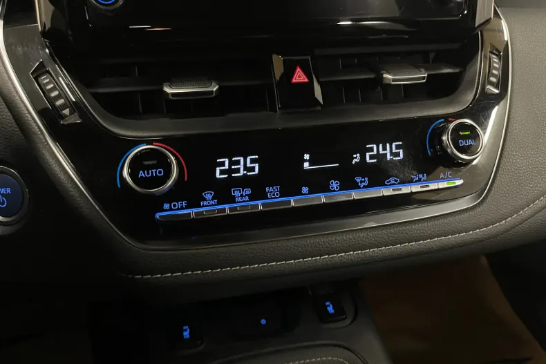 Toyota Corolla din 2021 cu 81.770 km - oferta TOY139790 - foto 17