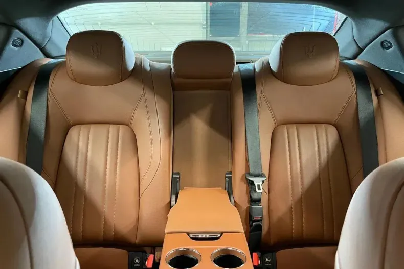 Maserati Ghibli din 2022 cu 32.138 km - oferta MAS139794 - foto 12