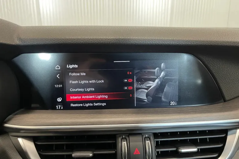 Alfa Romeo Stelvio din 2023 cu 32.347 km - oferta ALF139799 - foto 20