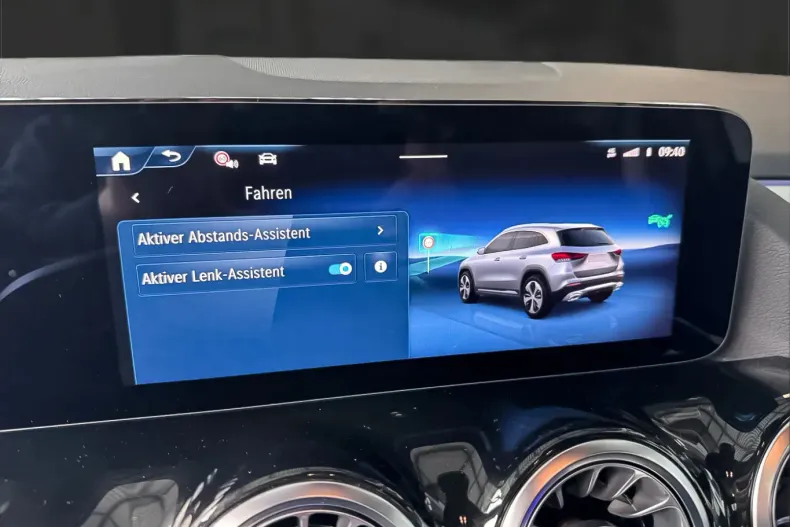 Mercedes-Benz GLA din 2024 cu 6.000 km - oferta MER139801 - foto 20