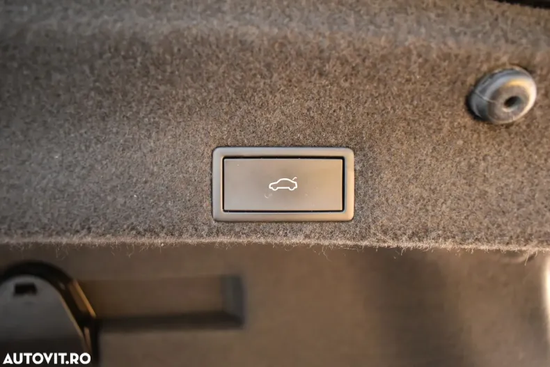 Volkswagen Passat din 2021 cu 128.706 km - oferta VOL139806 - foto 19