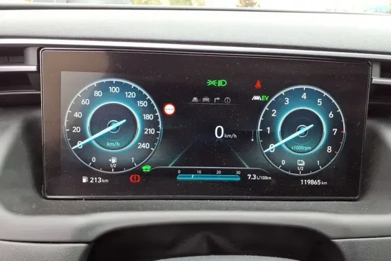 Hyundai TUCSON din 2021 cu 119.865 km - oferta HYU139816 - foto 8