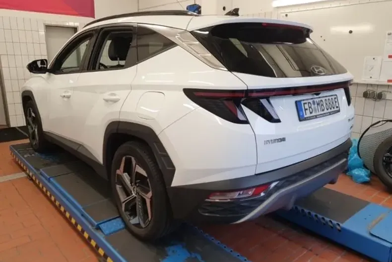 Hyundai TUCSON din 2021 cu 63.431 km - oferta HYU139817 - foto 5