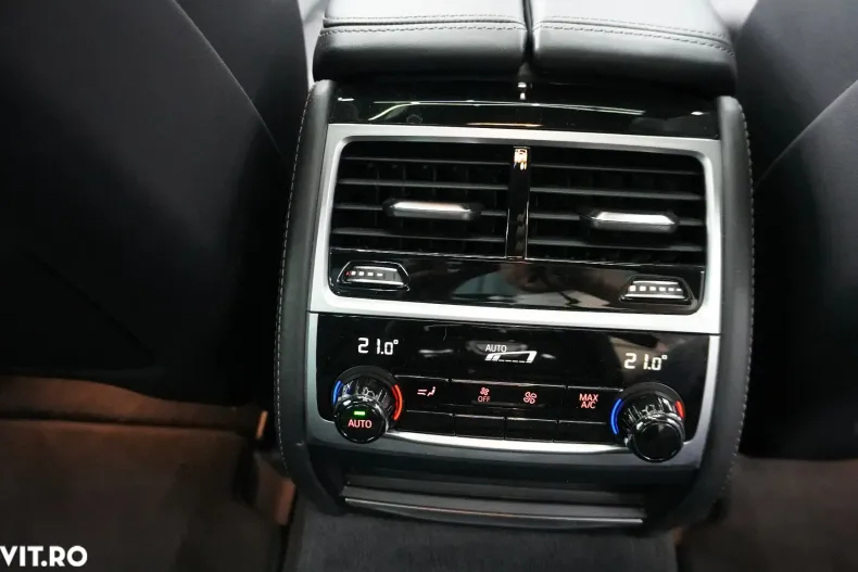 BMW Seria 7 din 2022 cu 158.407 km - oferta BMW139820 - foto 10