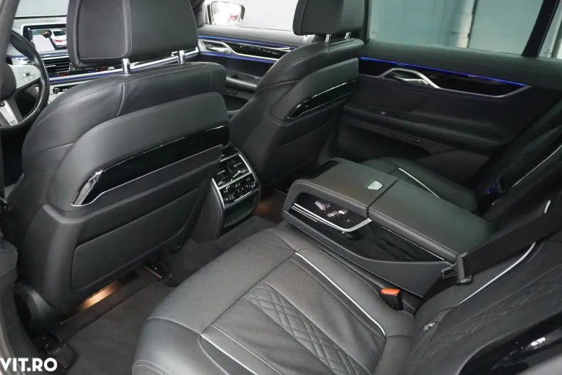 BMW Seria 7 din 2022 cu 158.407 km - oferta BMW139820 - foto 16